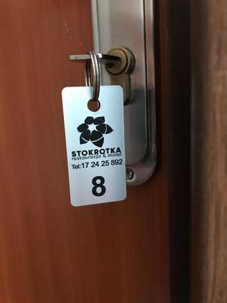 Мотели Noclegi Stokrotka Лежайск Четырехместный номер эконом-класса с общей ванной комнатой-1